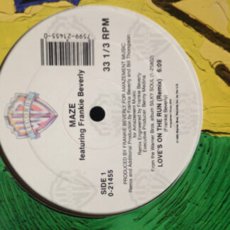 Maze Featuring Frankie Beverly - Love's On The Run (Remix) (12")
